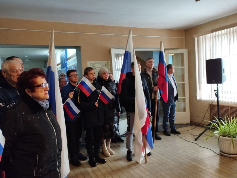 18 марта инзенцы участвовали в митинге, посвящённом Дню воссоединения Крыма с Россией.